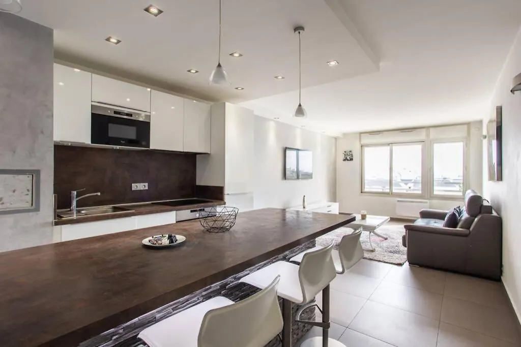 Prox.gare Montparnasse-galeries Lafayette! 4pers. Apartamento París